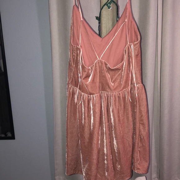 Romper - Picture 2 of 2